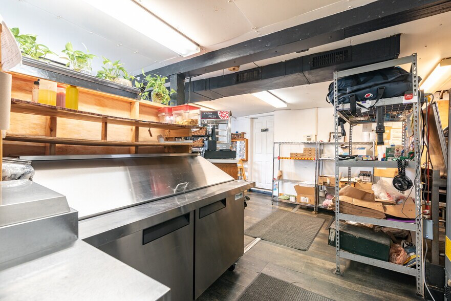 More Photos Of 65 Henry Law Ave, Dover Restaurant For Sale