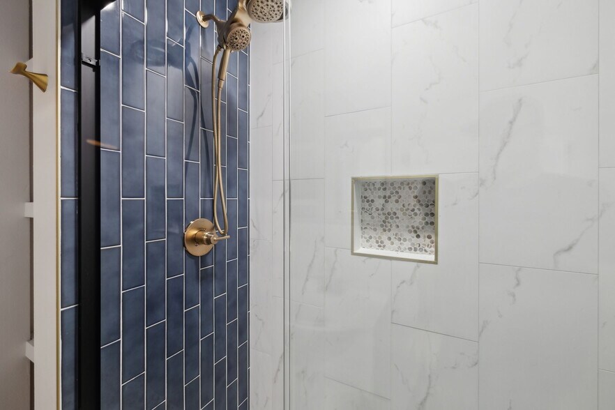 More Photos Of 240 E 6th St, Jacksonville Specialty For Sale