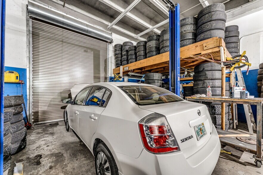 More Photos Of 7885 W 28th Ave, Hialeah Warehouse For Sale