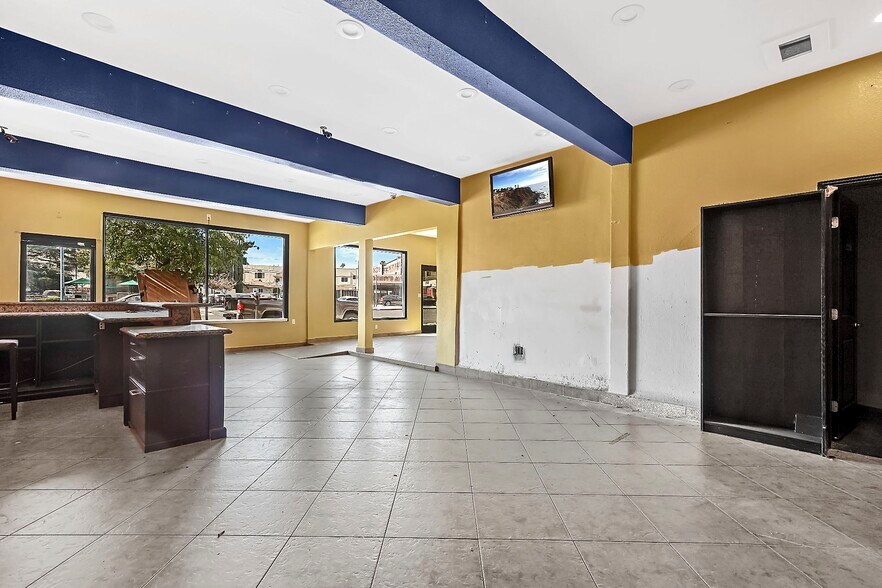More Photos Of 4832-4850 Lankershim Blvd, North Hollywood Storefront For Lease