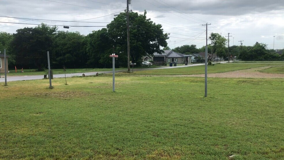 Primary Photo Of 9225 S R L Thornton Fwy, Dallas Land For Lease