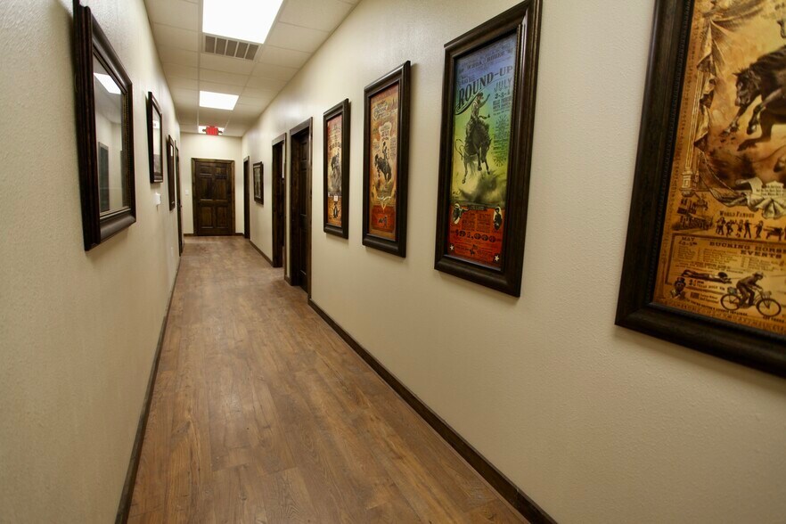 More Photos Of 7401 County 1210 rd, Midland Warehouse For Sale