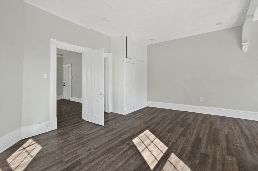More Photos Of 406 S Armistead Ave, Hampton Apartments For Sale