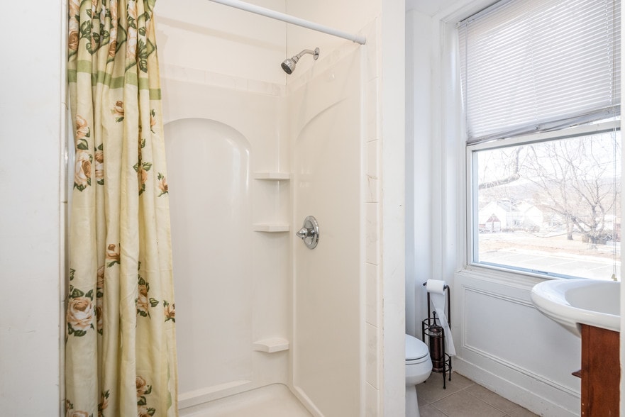 More Photos Of 97 Broadway, Verplanck Funeral Home For Lease