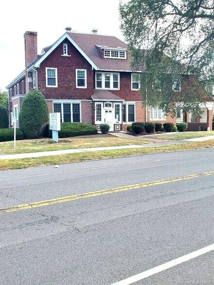 Primary Photo Of 205 W Main St, New Britain Medical For Lease