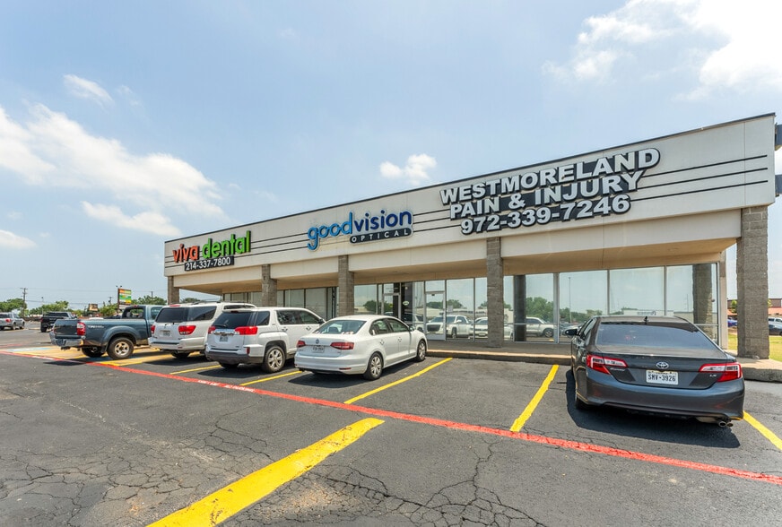 More Photos Of 1050 N Westmoreland Rd, Dallas Unknown For Lease