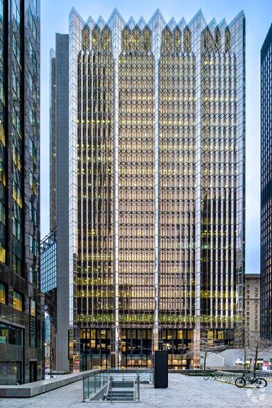More Photos Of 200 Bay St, Toronto Office For Lease