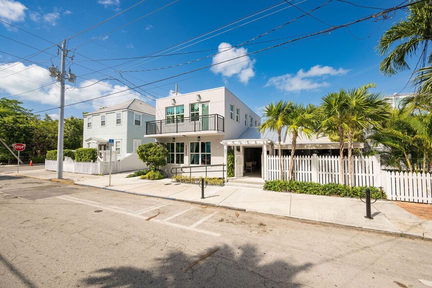 More Photos Of 532 Margaret St, Key West Restaurant For Sale