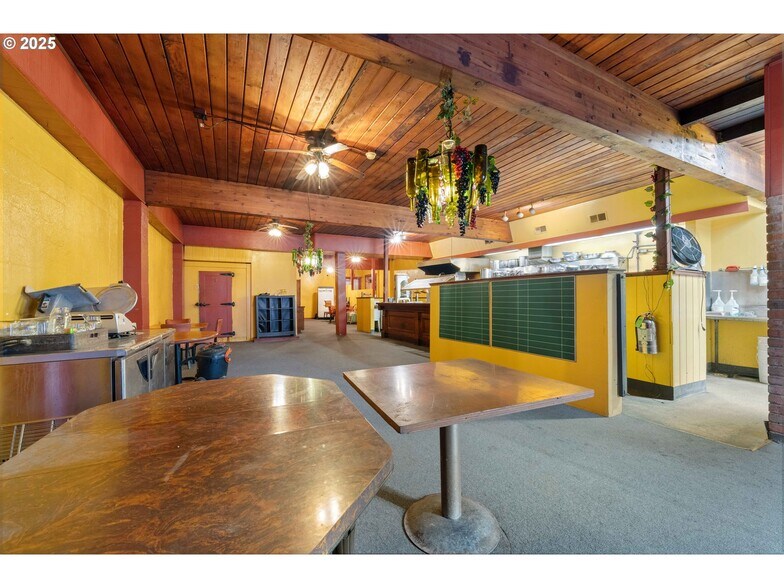 More Photos Of 2043 Sherman Ave, North Bend Bar For Sale
