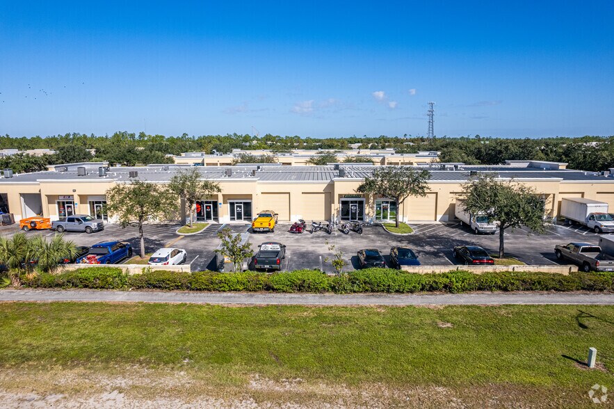 More Photos Of 3888 Mannix Dr, Naples Light Manufacturing For Lease