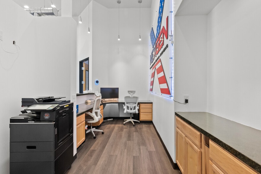 More Photos Of 3615 Old Conejo Rd, Newbury Park Manufacturing For Sale