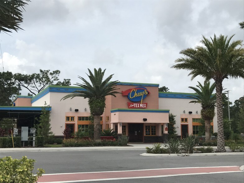 More Photos Of 1440 N Alafaya Trl, Orlando Freestanding For Lease