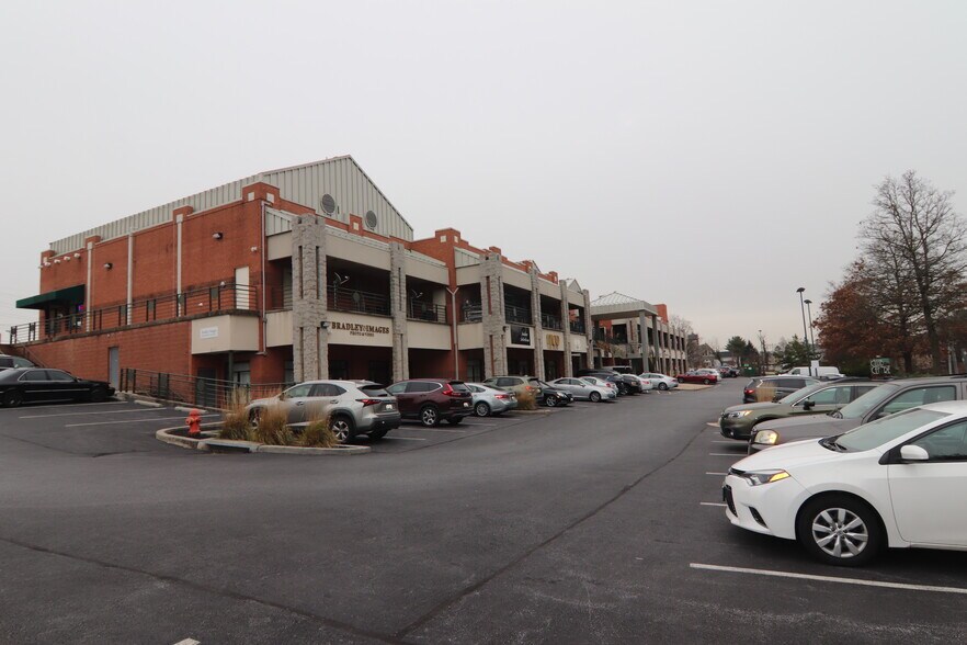 More Photos Of 1496 Reisterstown Rd, Pikesville Unknown For Lease