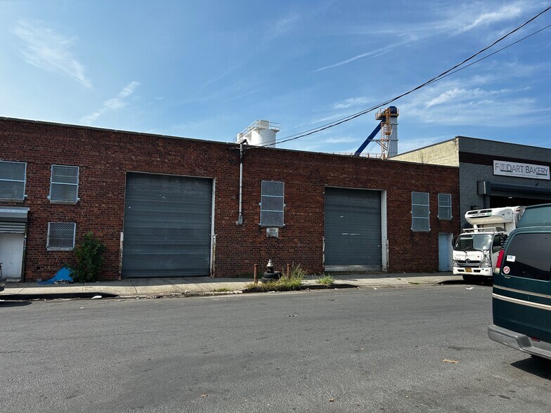 More Photos Of , Bronx Unknown For Sale