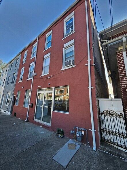 More Photos Of 322 Ridge Ave, Allentown Apartments For Sale