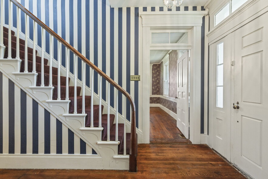 More Photos Of 29614 Tarlton Adelphi Rd, Laurelville Hospitality For Sale