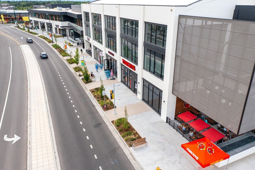 More Photos Of 7111 E. Lowry Blvd, Denver Medical For Lease