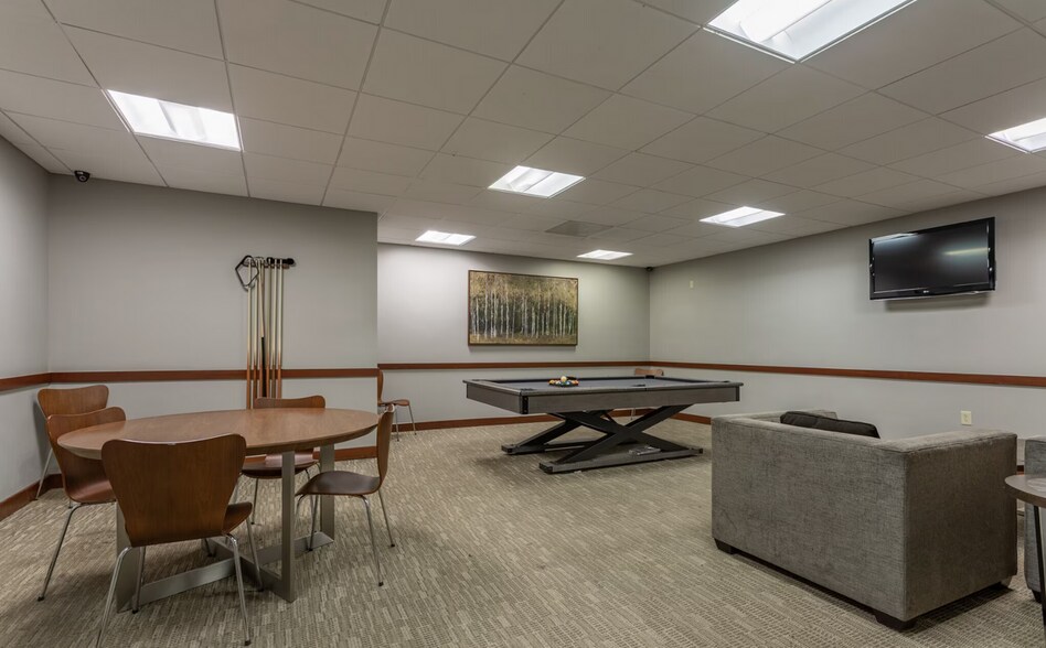 More Photos Of 2901 Euclid Ave, Cleveland Apartments For Sale