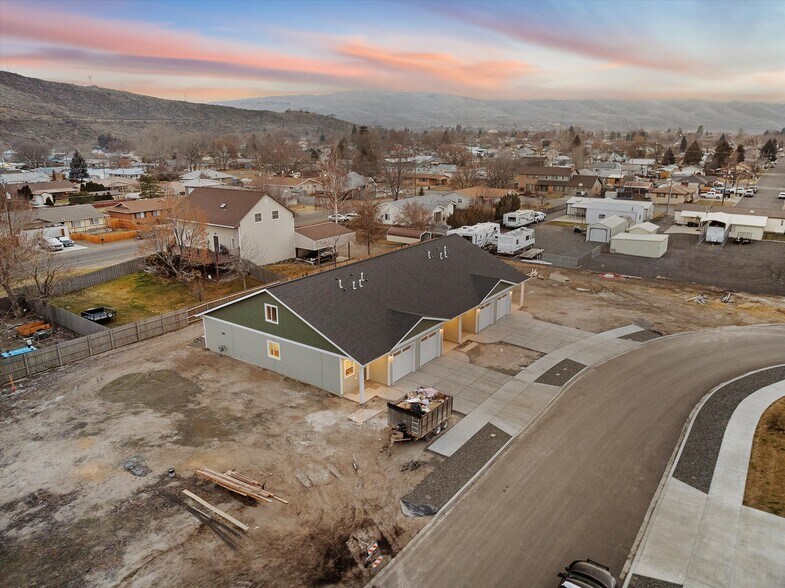 More Photos Of , Baker City Unknown For Sale