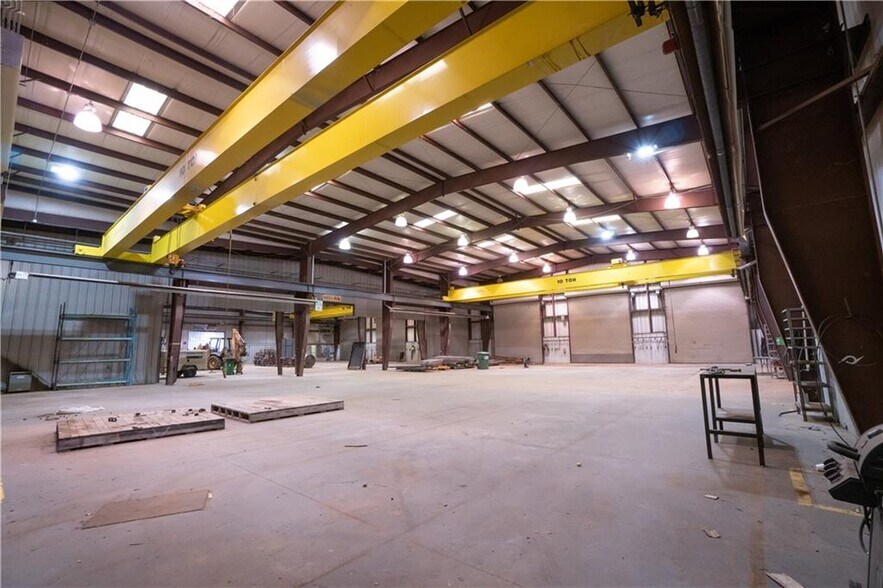 More Photos Of 6116 NW 178th St, Edmond Manufacturing For Lease