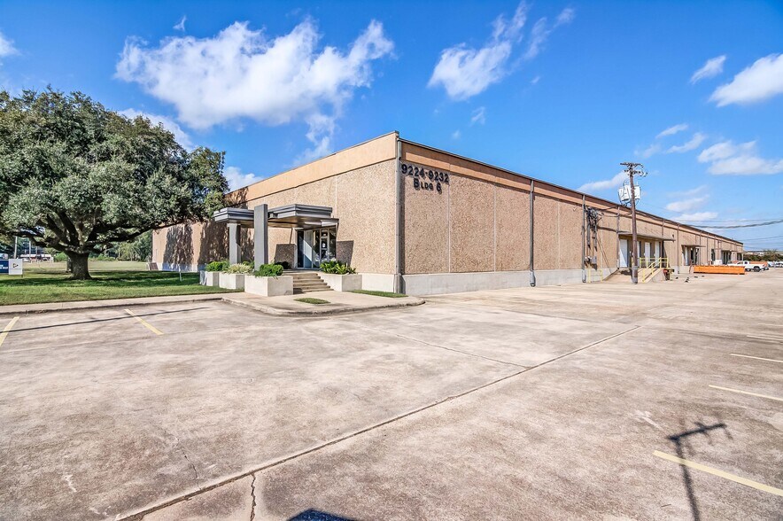 Primary Photo Of 9101-9431 Slack Rd, Shreveport Unknown For Lease