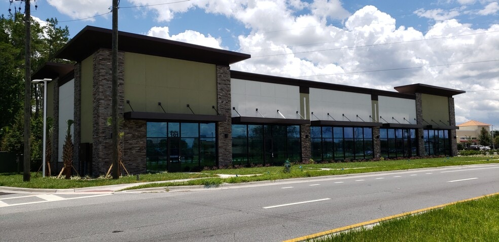 More Photos Of 7125 Hoffner Ave, Orlando General Retail For Lease