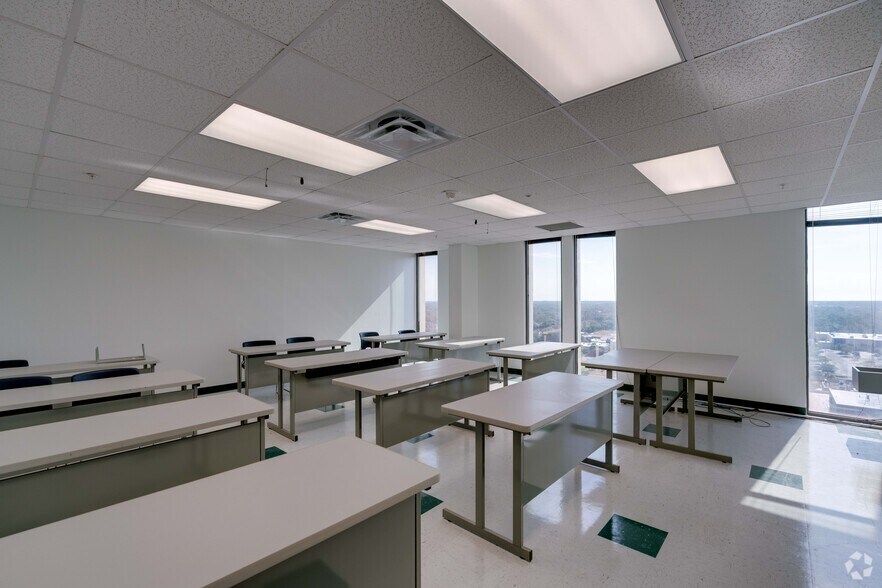 Photo of 12nd Floor Ste 1200