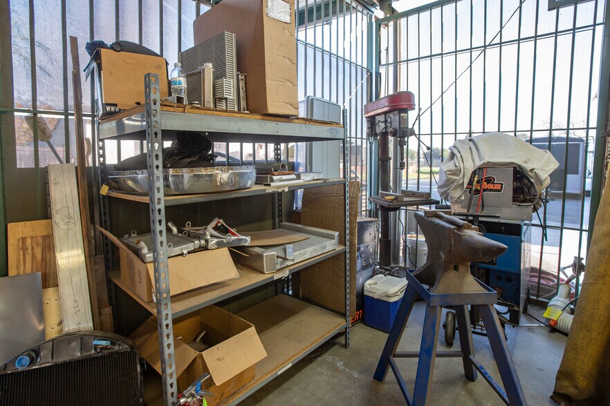 More Photos Of 17635 Arrow Blvd, Fontana Service For Sale