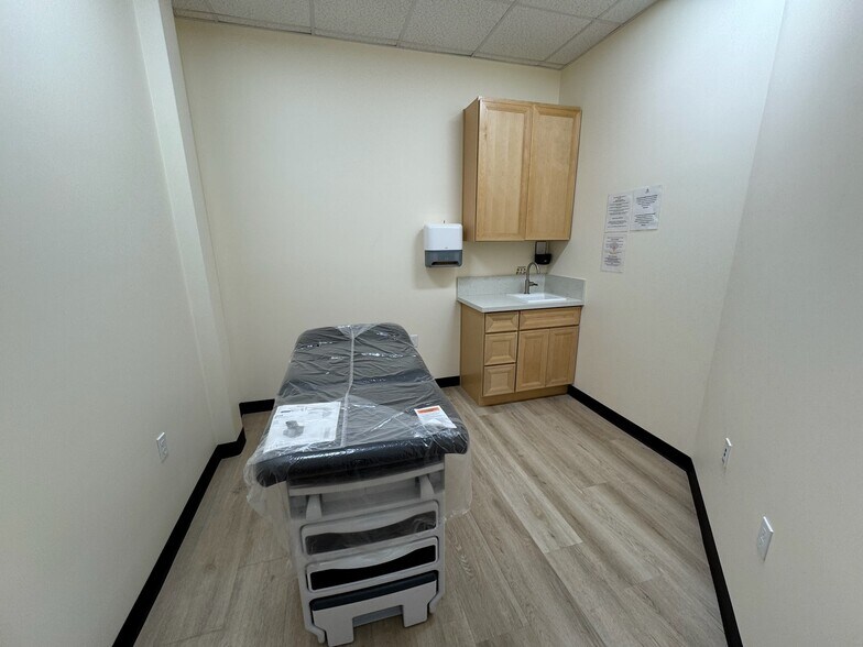 More Photos Of 3900 Geer Rd, Turlock Medical For Sale