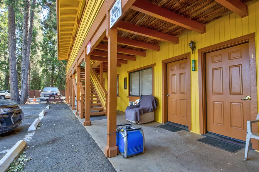 More Photos Of 6350 State Highway 193, Georgetown Apartments For Sale