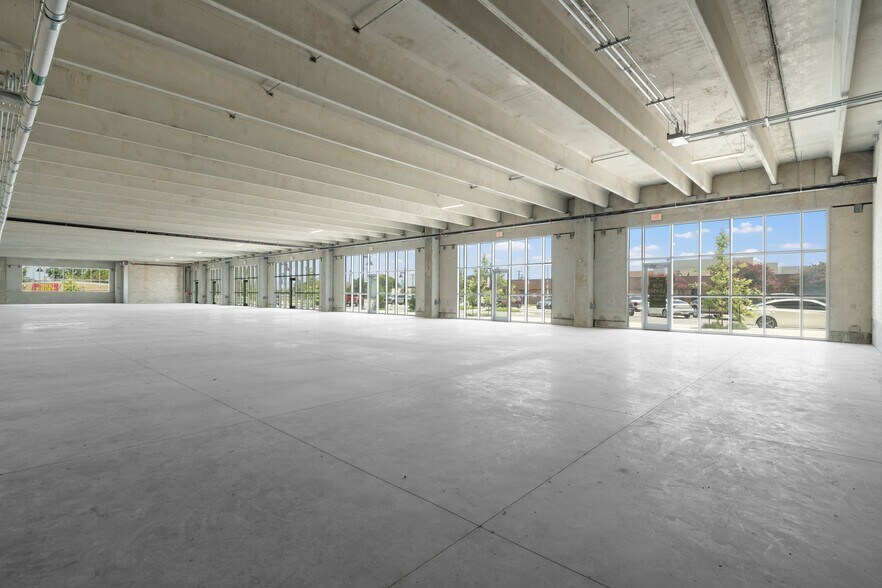 More Photos Of 200 W Central Ave, Temple General Retail For Lease