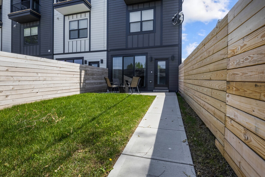 More Photos Of 2226-2232 Central Ave, Indianapolis Apartments For Sale