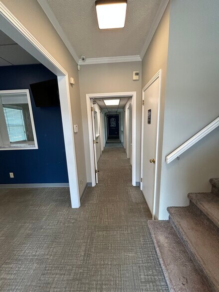More Photos Of 66 E Hill St, Mount Juliet Office For Lease