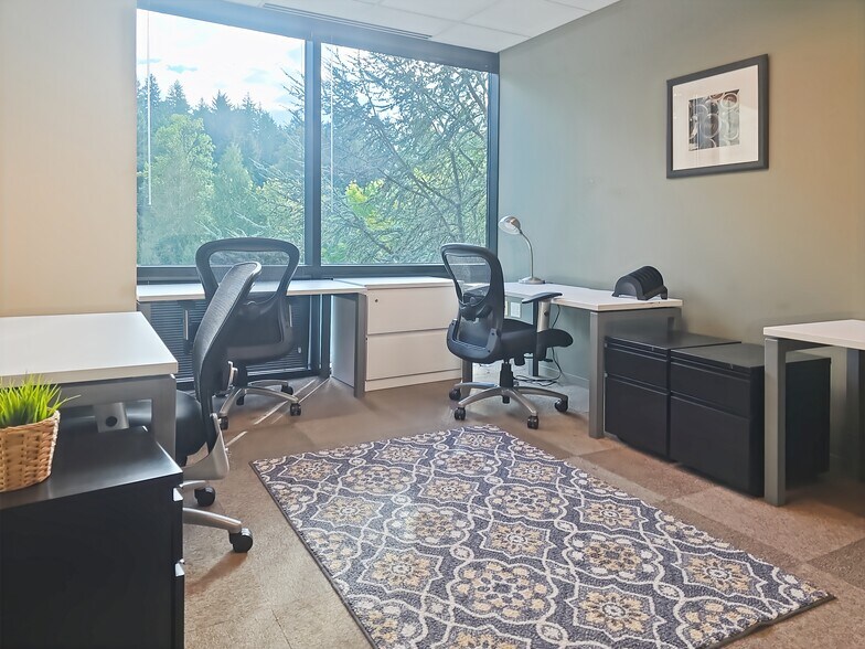 More Photos Of 4800 Meadows Rd, Lake Oswego Coworking Space