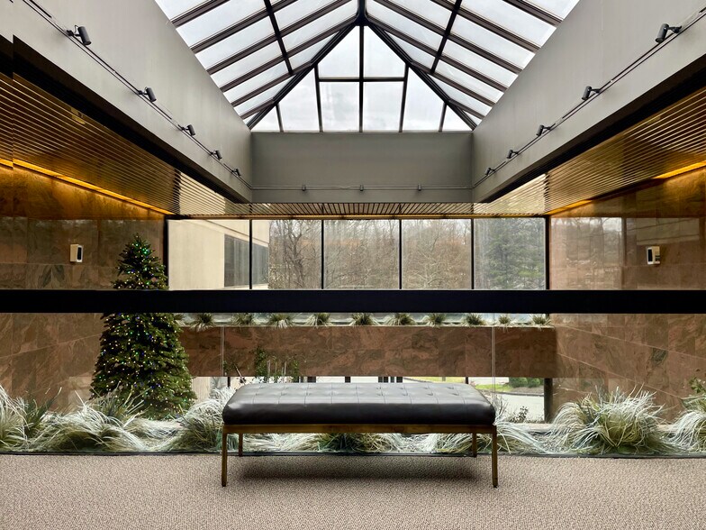 More Photos Of 90 Grove St, Ridgefield Medical For Sale