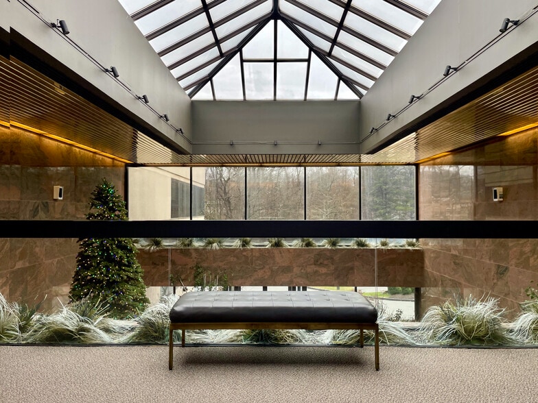 More Photos Of 90 Grove St, Ridgefield Medical For Sale