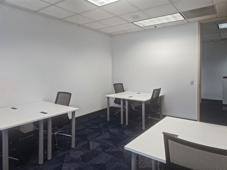 More Photos Of 400 S 4th St, Las Vegas Coworking Space