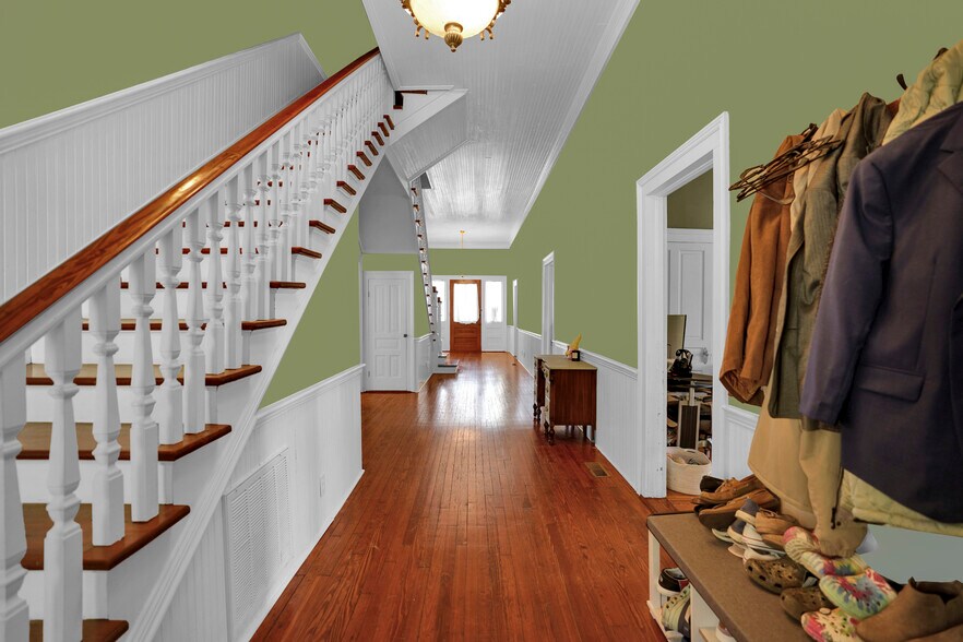 More Photos Of 115 N Magnolia St, Raeford Office Residential For Sale