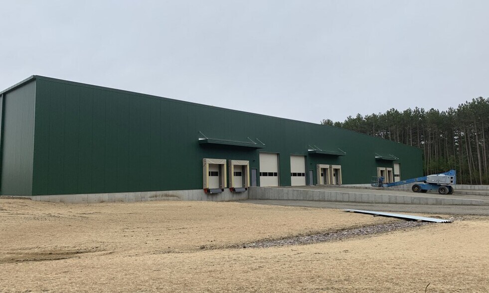 More Photos Of 24 Allen Martin Dr, Essex Junction Warehouse For Lease