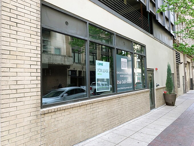 More Photos Of 110 N Akard St, Dallas Parking Garage For Lease