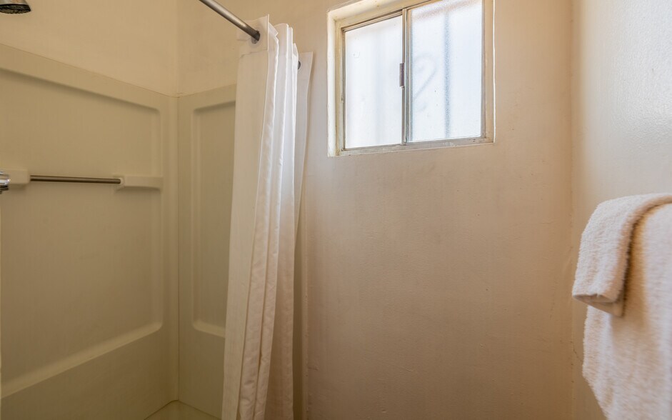 More Photos Of 3526 E Benson Hwy, Tucson Hotel For Sale