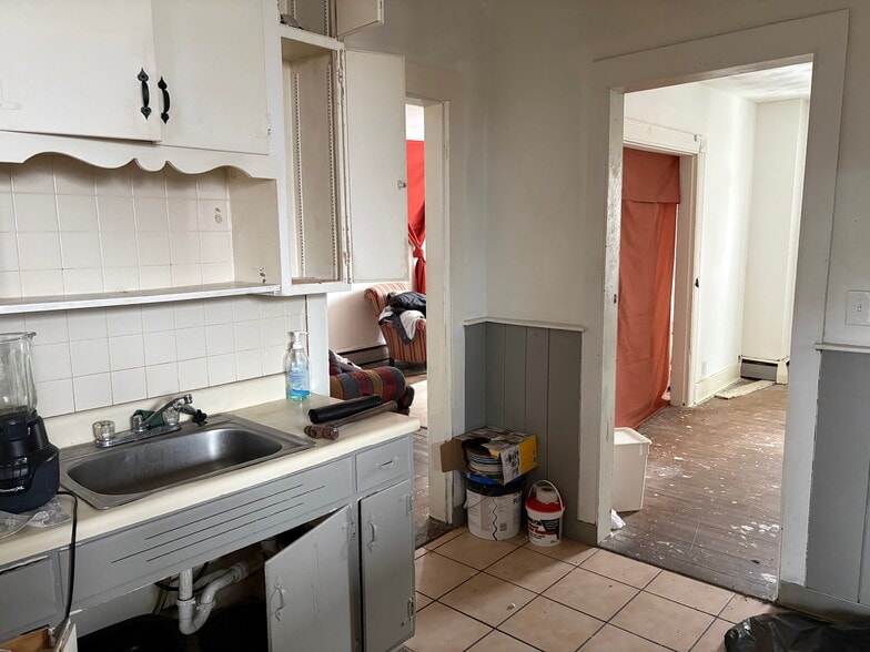 More Photos Of 1291 Park Ave, Bridgeport Religious Facility For Sale