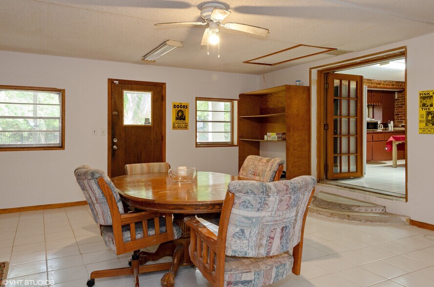 More Photos Of 5419 Woodcrest Rd, Jacksonville Apartments For Sale