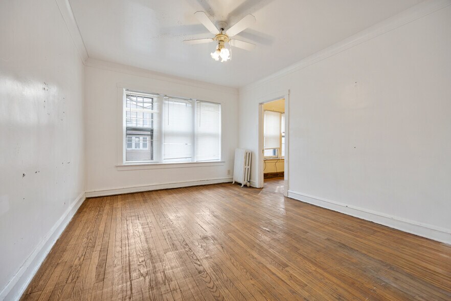 More Photos Of 6355-6357 S Francisco Ave, Chicago Apartments For Sale