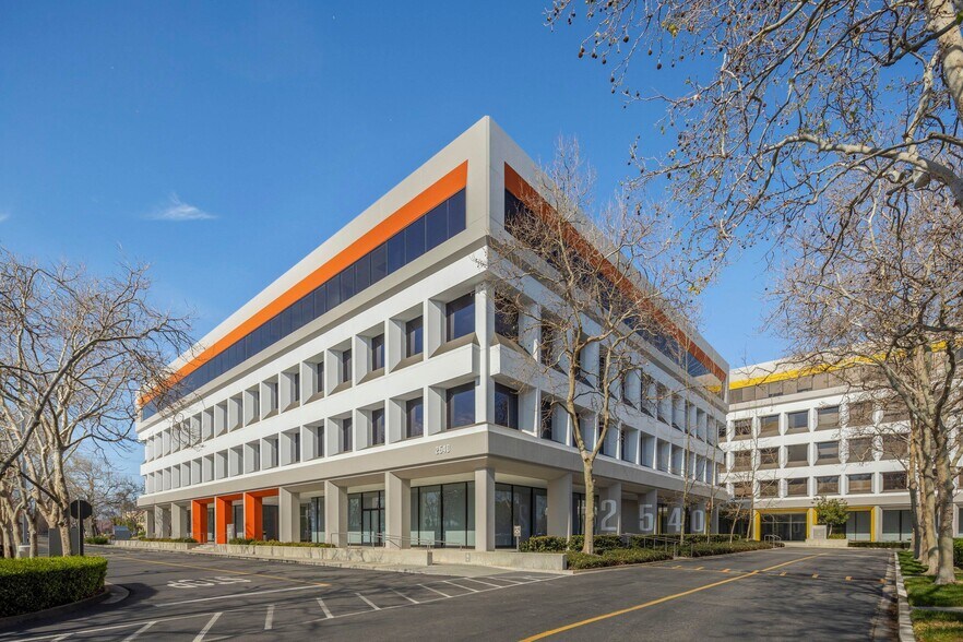 More Photos Of 2590 N 1st St, San Jose Unknown For Lease