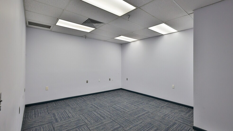 More Photos Of 2 Commerce Blvd, Palm Coast Warehouse For Lease