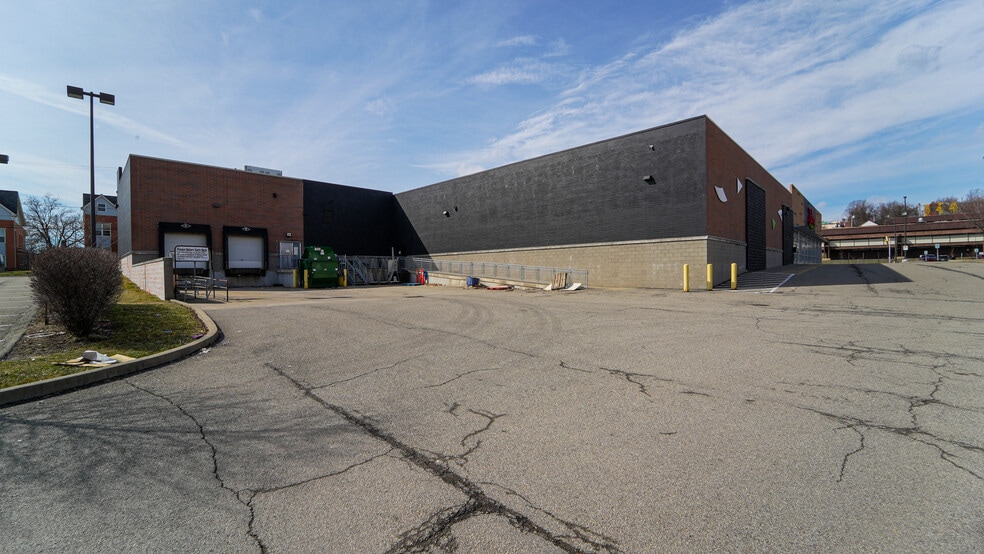 More Photos Of 1850 Centre Ave, Pittsburgh Unknown For Sale