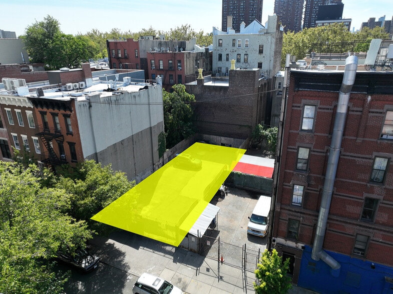 More Photos Of 410 E 115th St, New York Land For Sale