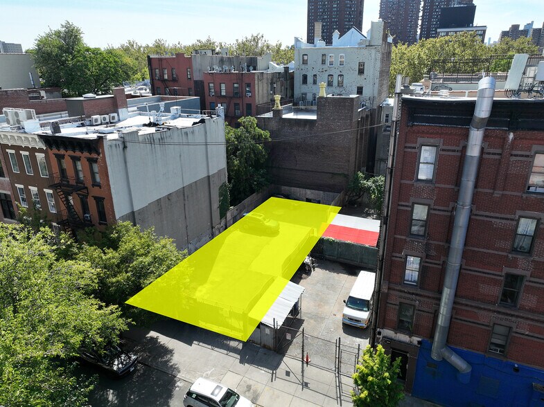 More Photos Of 410 E 115th St, New York Land For Sale