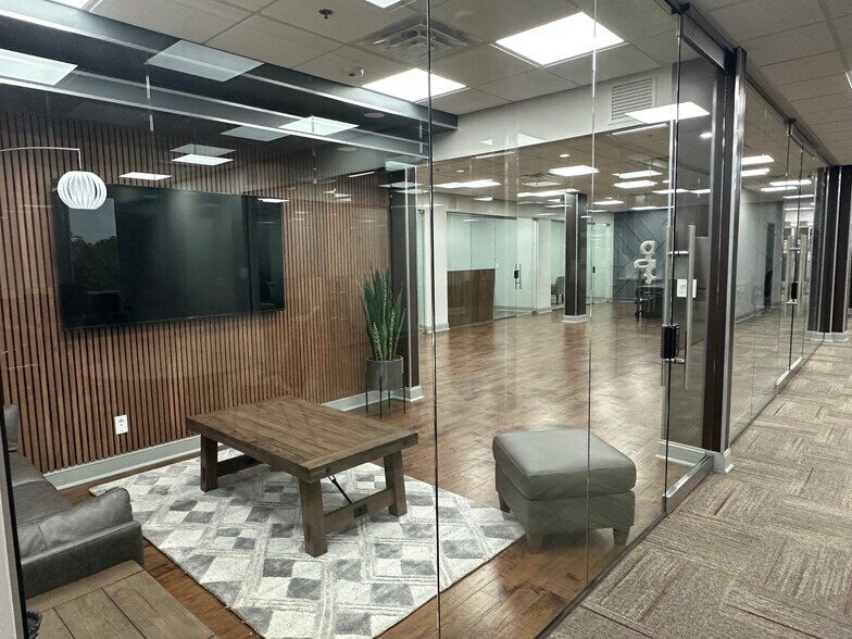 More Photos Of 4320 N Belt Line Rd, Irving Office For Lease